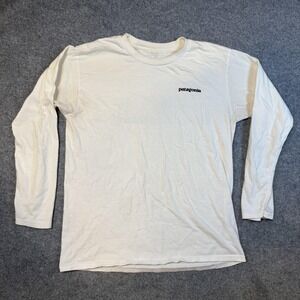 Patagonia Shirt Mens Small White Long Sleeve Logo Graphic Tee T-Shirt Outdoor